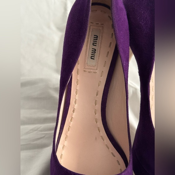 Miu Miu SZ 40 purple suede peep toe 5 in heel - Picture 15 of 16